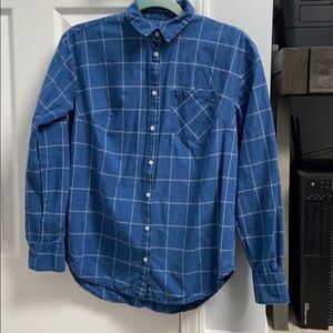 🍭4/$20 A new Day Windowpane collared buttondown - S